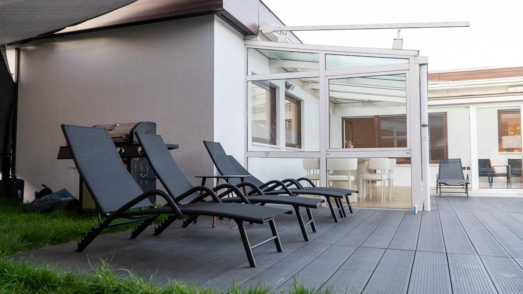 Villafine - Privat, Uneinsehbar! Vaihingen an der Enz Exteriör bild